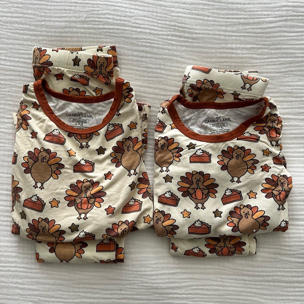 Caden Lane Turkey Print Pajama Sets